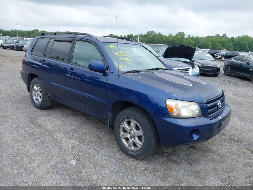 2004 Toyota Highlander VIN JTEDP21A040005281 IAAI salvage auction — NORMAL WEAR, Clear (Maryland), sold $1,050 on 2026-07-29 (photo 1)