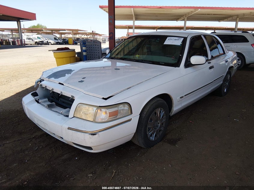 2006 Mercury Grand marquis VIN 2MEFM74VX6X650072 IAAI salvage auction — RIGHT FRONT, Salvage (Arizona), sold $275 on 2026-07-28 (photo 2)