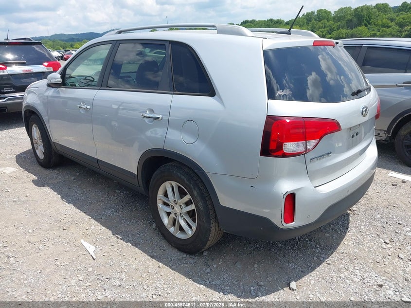 2015 Kia Sorento VIN 5XYKTCA61FG585176 IAAI salvage auction — NORMAL WEAR, Clear (Tennessee), sold $875 on 2026-07-23 (photo 3)