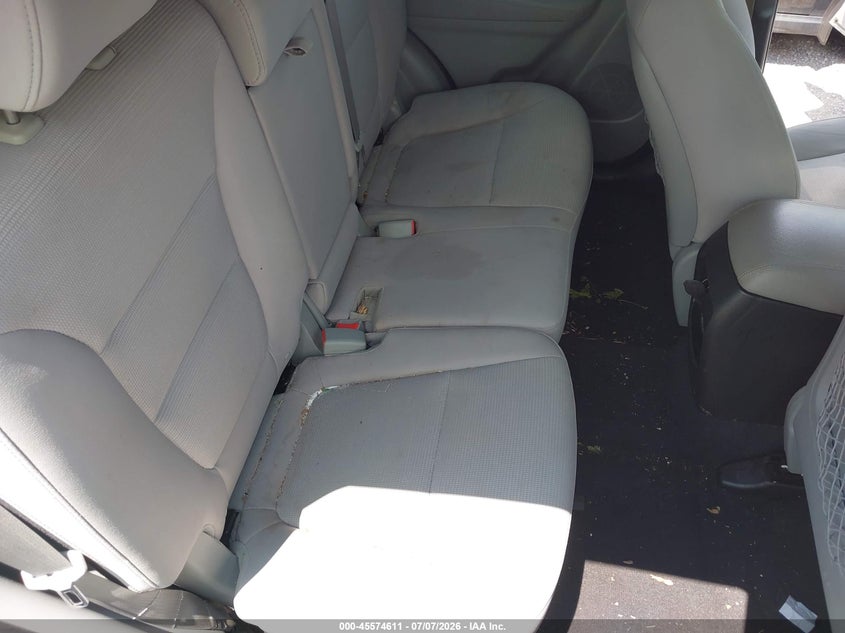 2015 Kia Sorento VIN 5XYKTCA61FG585176 IAAI salvage auction — NORMAL WEAR, Clear (Tennessee), sold $875 on 2026-07-23 (photo 8)