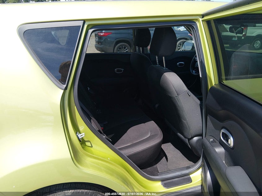2016 Kia Soul VIN KNDJN2A26G7847172 IAAI salvage auction — NORMAL WEAR, Clear (Washington), sold $750 on 2026-07-29 (photo 8)