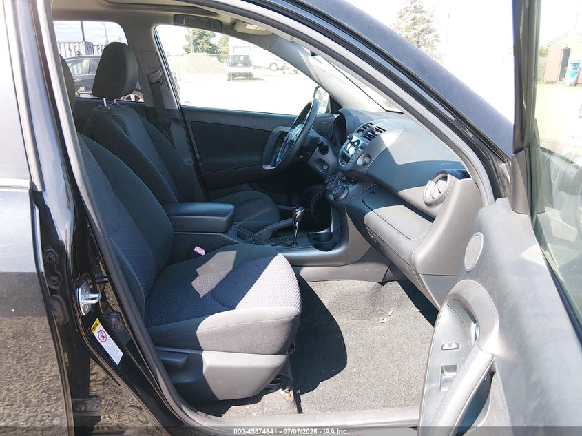 2010 Toyota Rav4 VIN JTMRF4DV6A5030420 IAAI salvage auction — NORMAL WEAR, Peddle Clear Public-Restricted (Oregon), sold $3,100 on 2026-07-13 (photo 5)