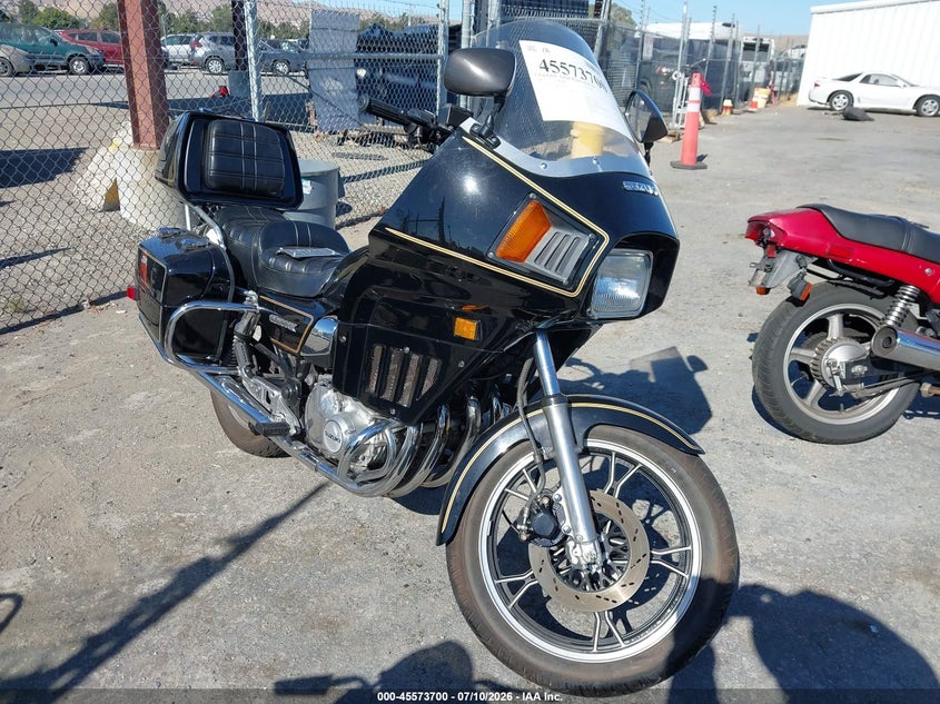 1982 Suzuki Gs1100 VIN JS1GU72G4C2100062 IAAI salvage auction — NORMAL WEAR, Clear - Dealer Only (California), sold $450 on 2026-07-16 (photo 1)