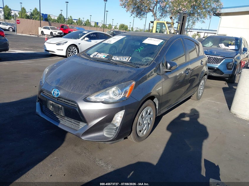2016 Toyota Prius c VIN JTDKDTB32G1136513 IAAI salvage auction — REAR END, Salvage Certificate (California), sold $4,050 on 2026-07-19 (photo 2)