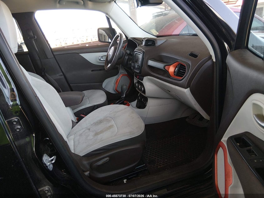 2015 Jeep Renegade VIN ZACCJBBT0FPB67873 IAAI salvage auction — NORMAL WEAR, Clear-Dealer Only (Arizona), sold $2,375 on 2026-07-28 (photo 5)