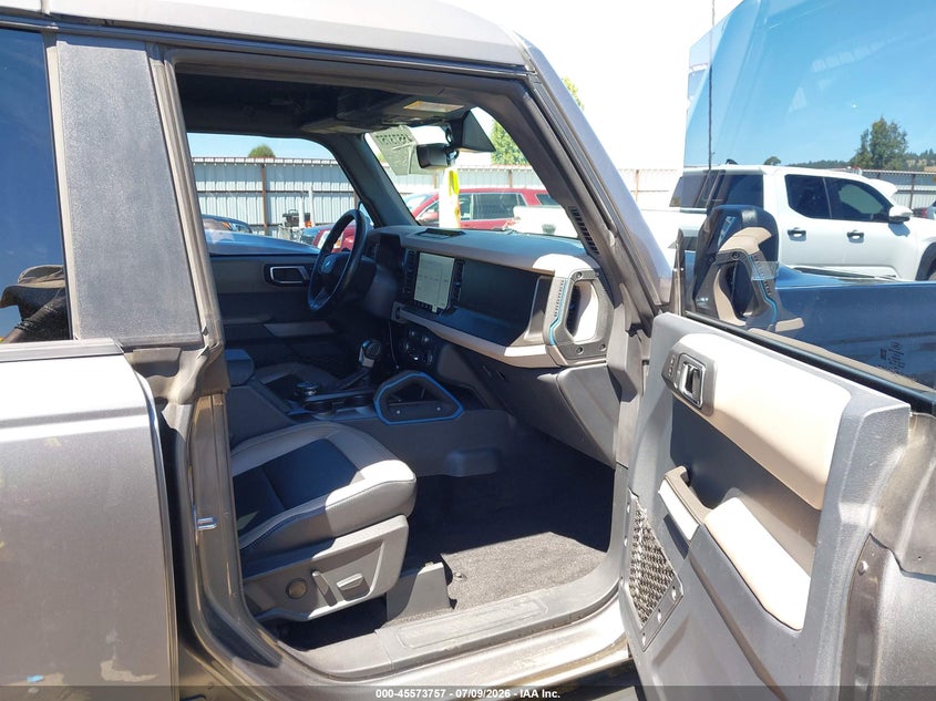 2023 Ford Bronco VIN 1FMEE5DP1PLB47072 IAAI salvage auction — REAR END, Bill Of Sale (Washington), sold $20,200 on 2026-07-21 (photo 5)