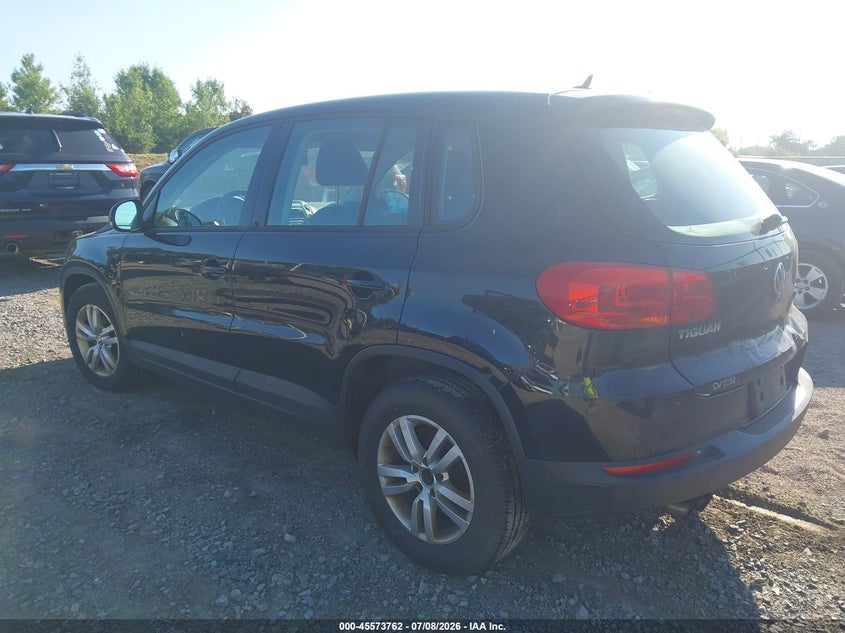 2014 Volkswagen Tiguan VIN WVGBV3AX3EW506218 IAAI salvage auction — NORMAL WEAR, Clear (New York), sold $400 on 2026-07-30 (photo 3)