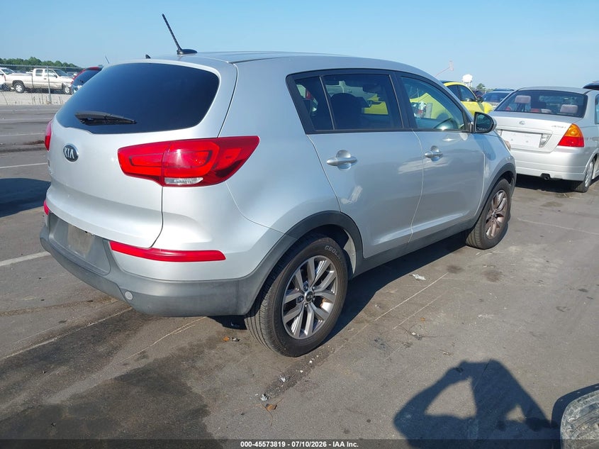 2015 Kia Sportage VIN KNDPB3AC5F7720364 IAAI salvage auction — NORMAL WEAR, Clear (North Carolina), sold $25 on 2026-07-20 (photo 4)