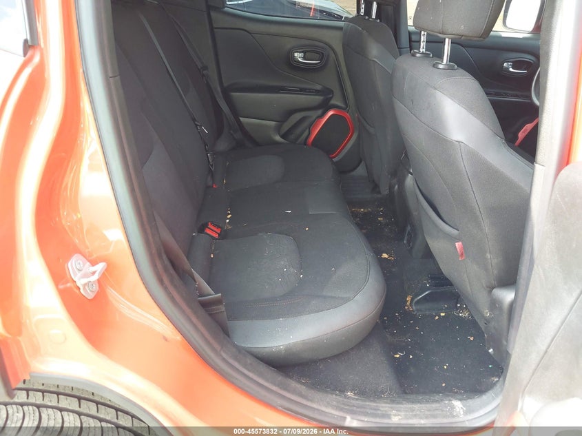2016 Jeep Renegade VIN ZACCJBCT8GPE27555 IAAI salvage auction — RIGHT FRONT, Wait Title, sold $1,450 on 2026-08-19 (photo 8)