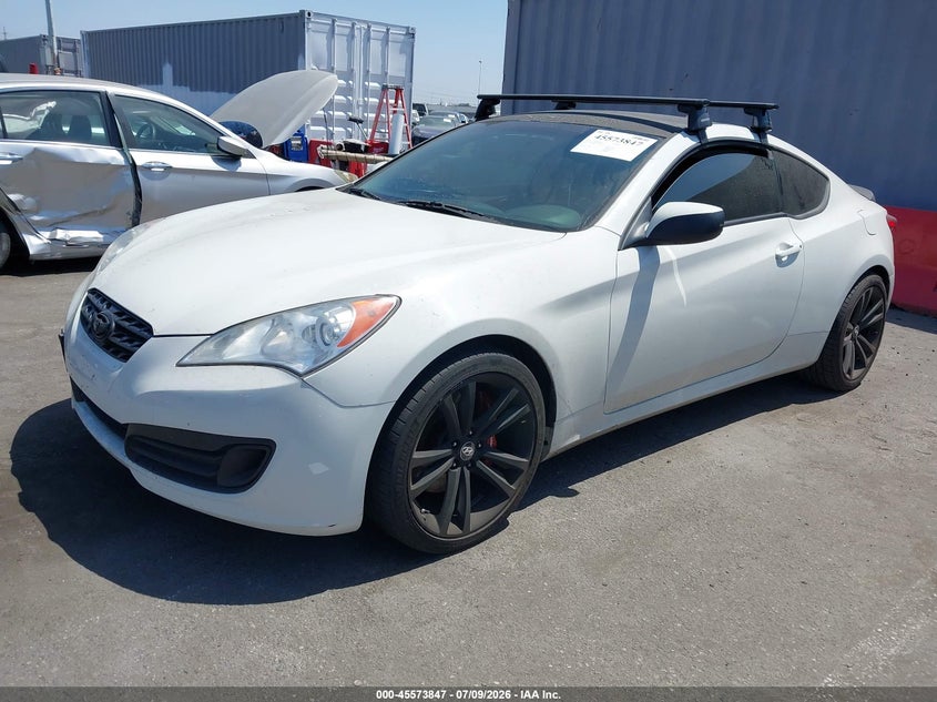 2011 Hyundai Genesis VIN KMHHT6KDXBU054345 IAAI salvage auction — NORMAL WEAR, Clear - Dealer Only (California), sold $550 on 2026-07-16 (photo 2)