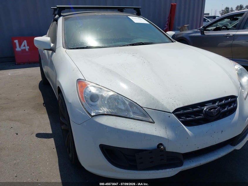 2011 Hyundai Genesis VIN KMHHT6KDXBU054345 IAAI salvage auction — NORMAL WEAR, Clear - Dealer Only (California), sold $550 on 2026-07-16 (photo 6)