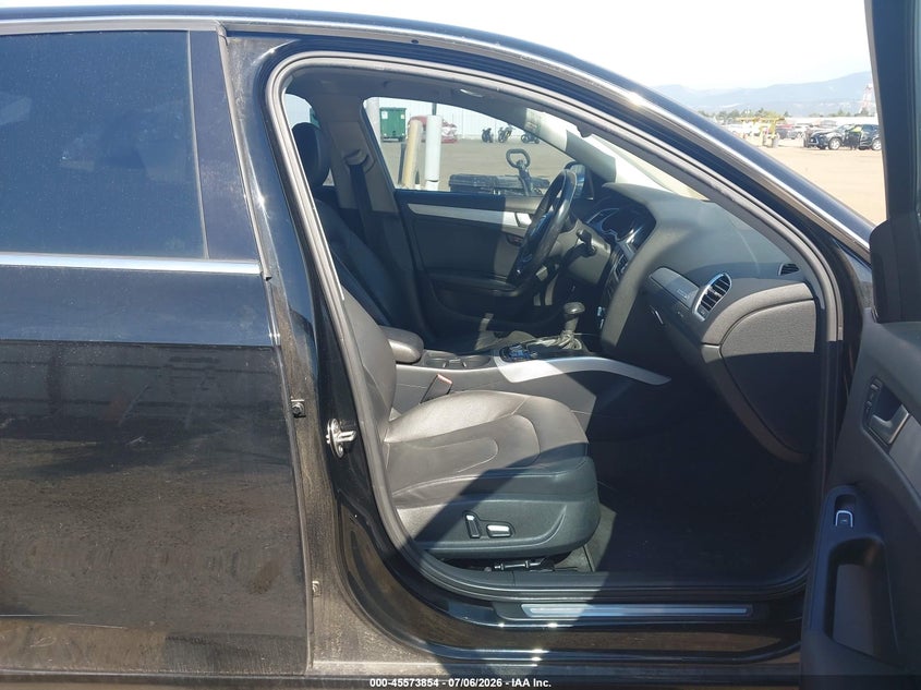 2013 Audi A4 VIN WAUFFAFL8DN050098 IAAI salvage auction — UNKNOWN, Clear (Washington), sold $1,650 on 2026-08-01 (photo 5)