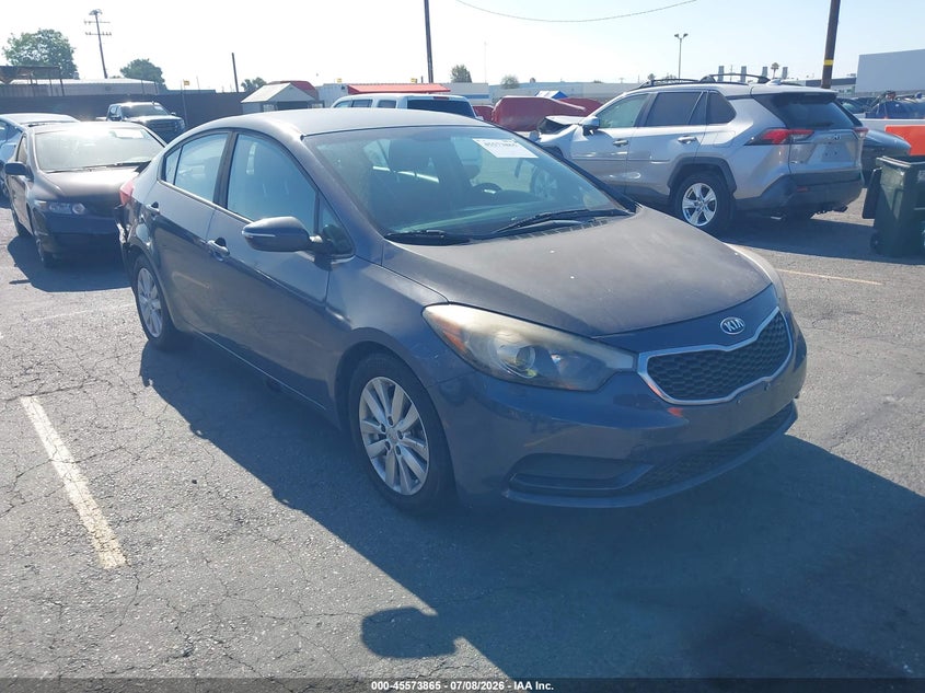 2016 Kia Forte VIN KNAFX4A69G5590256 IAAI salvage auction — REAR END, Salvage (California), sold $475 on 2026-07-29 (photo 1)