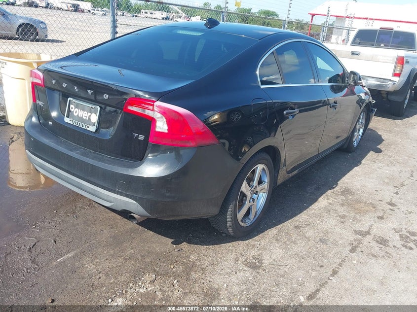 2012 Volvo S60 VIN YV1622FS0C2117444 IAAI salvage auction — RIGHT FRONT, Salvage (California), sold $650 on 2026-08-10 (photo 4)