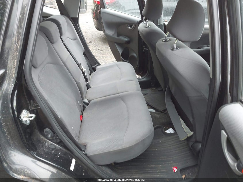 2009 Honda Fit VIN JHMGE88259S028302 IAAI salvage auction — NORMAL WEAR, Clear (District Of Columbia), sold $625 on 2026-07-22 (photo 8)