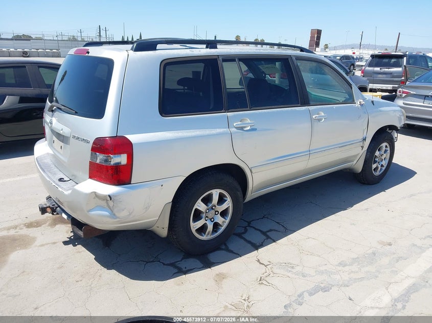 2005 Toyota Highlander VIN JTEGP21A550066320 IAAI salvage auction — NORMAL WEAR, Clear - Dealer Only (California), sold $875 on 2026-07-15 (photo 4)
