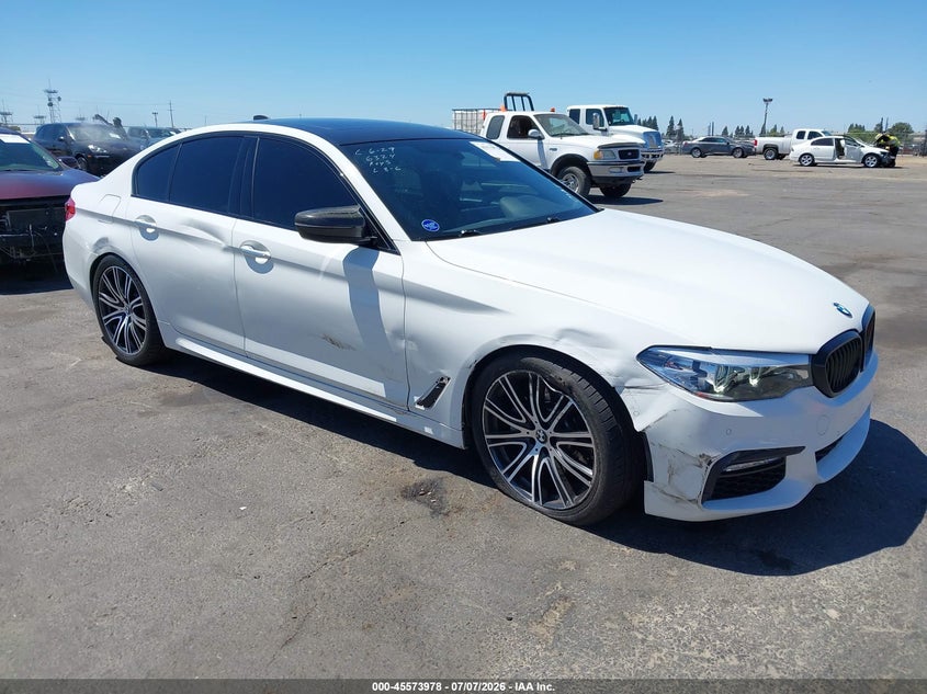 2018 BMW 5er VIN WBAJE5C51JWA96519 — IAAI salvage auction photo