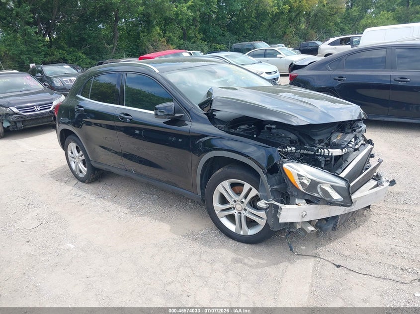 2015 Mercedes-benz Gla-klasse VIN WDCTG4GB0FJ099181 IAAI salvage auction — NORMAL WEAR, Clear (Indiana), sold $1,150 on 2026-07-29 (photo 1)
