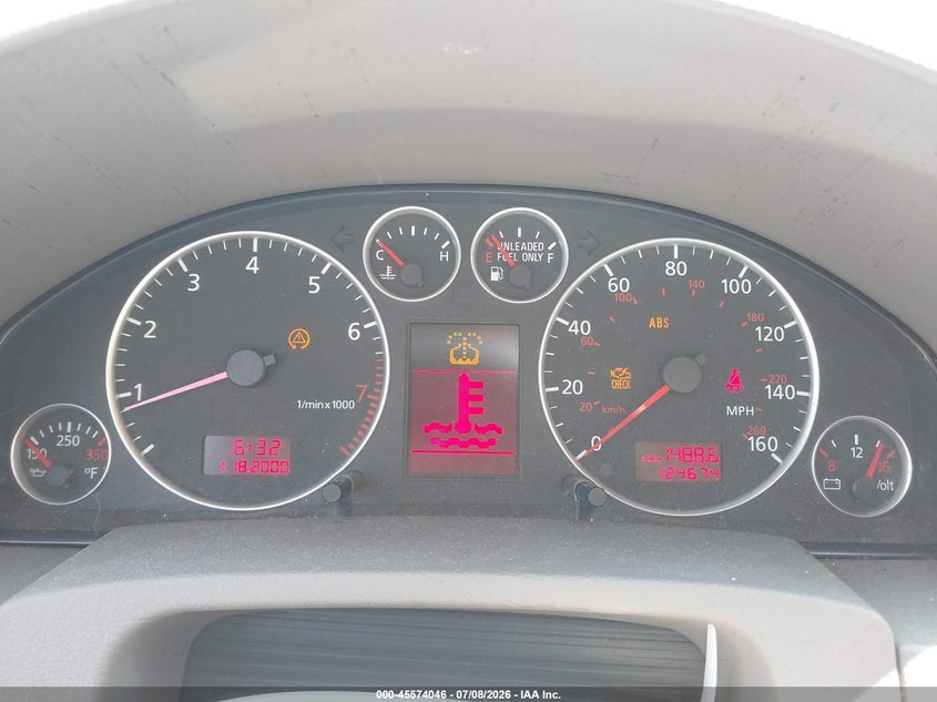 2004 Audi A6 VIN WAUVT64B34N104158 IAAI salvage auction — NORMAL WEAR, Clear (New York), sold $300 on 2026-07-14 (photo 7)