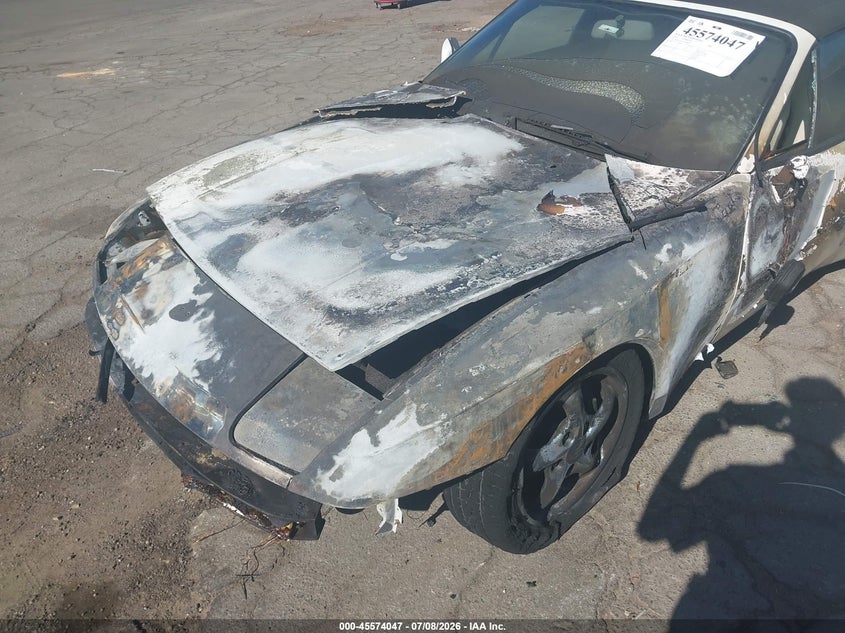 1990 Porsche 944 VIN WP0CB2945LN480648 IAAI salvage auction — ENGINE BURN, Non-Repairable (California), sold $175 on 2026-08-11 (photo 6)