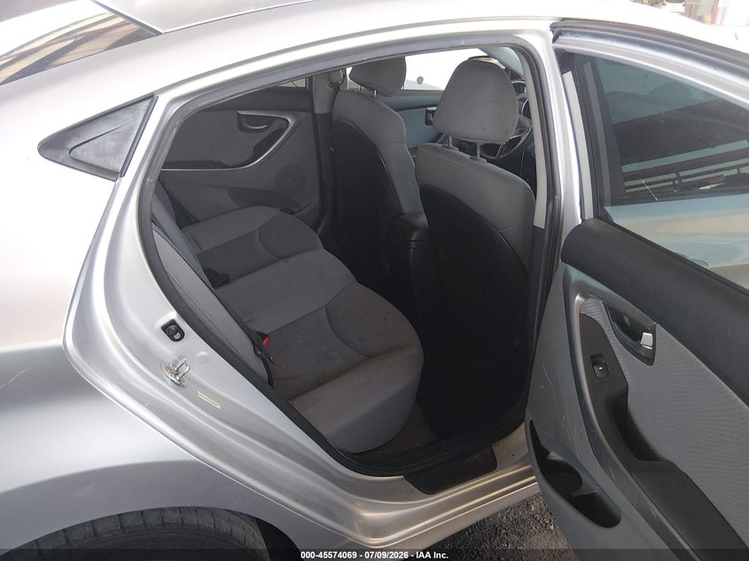 2012 Hyundai Elantra VIN KMHDH4AE0CU410236 IAAI salvage auction — FRONT & REAR, Salvage (Arizona), sold $875 on 2026-07-28 (photo 8)