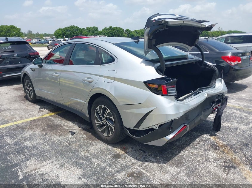 2026 Hyundai Sonata VIN KMHL24JJ0TA154353 IAAI salvage auction — REAR END, Enterprise Vehicles Clear Only (Florida), sold $12,800 on 2026-07-16 (photo 3)