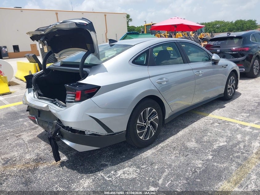 2026 Hyundai Sonata VIN KMHL24JJ0TA154353 IAAI salvage auction — REAR END, Enterprise Vehicles Clear Only (Florida), sold $12,800 on 2026-07-16 (photo 4)