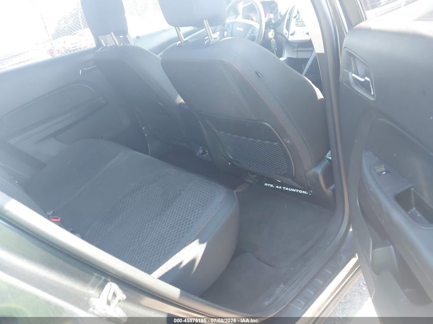 2014 Gmc Terrain VIN 2GKFLVEK1E6147150 IAAI salvage auction — UNDERCARRIAGE, Clear (Massachusetts), sold $375 on 2026-07-19 (photo 8)