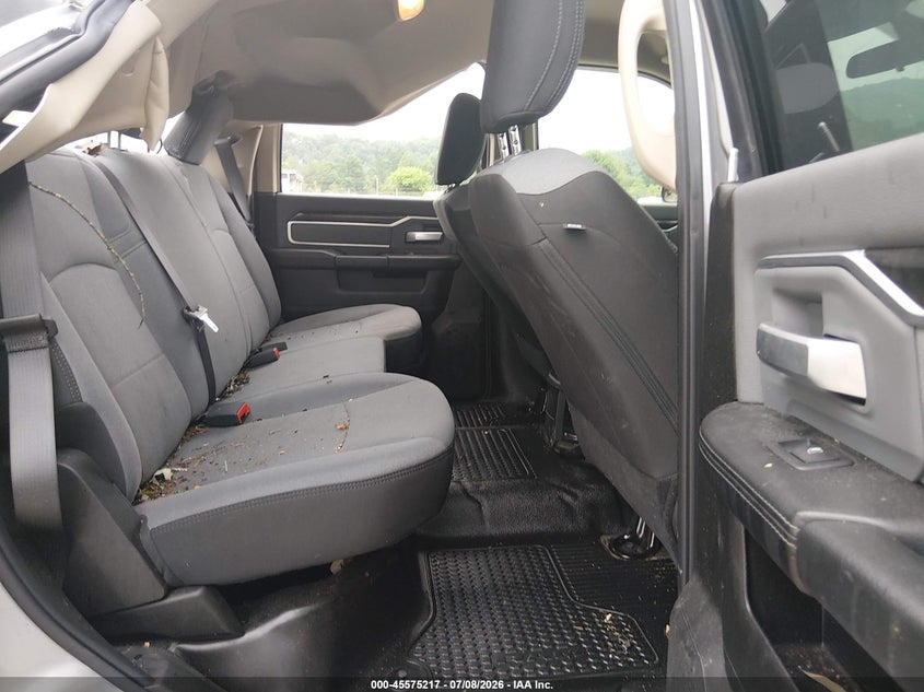 2019 Ram 2500 VIN 3C6UR5DJ6KG685991 IAAI salvage auction — STORM DAMAGE, Salvage (Pennsylvania), sold $10,900 on 2026-09-02 (photo 8)