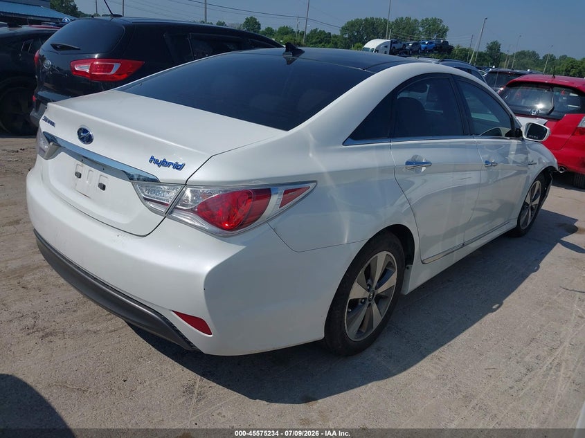 2011 Hyundai Sonata VIN KMHEC4A43BA009466 IAAI salvage auction — FRONT END, Salvage (Ohio), sold $300 on 2026-07-21 (photo 4)