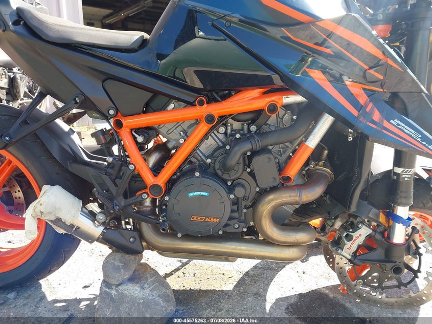 2022 Ktm VIN VBKV39407NM955761 IAAI salvage auction — ALL OVER, Mv-907A (New York), sold $25 on 2026-07-29 (photo 8)