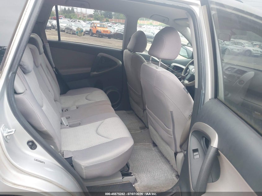 2007 Toyota Rav4 VIN JTMBK35V775018937 IAAI salvage auction — NORMAL WEAR, Clear (Pennsylvania), sold $1,600 on 2026-07-24 (photo 8)