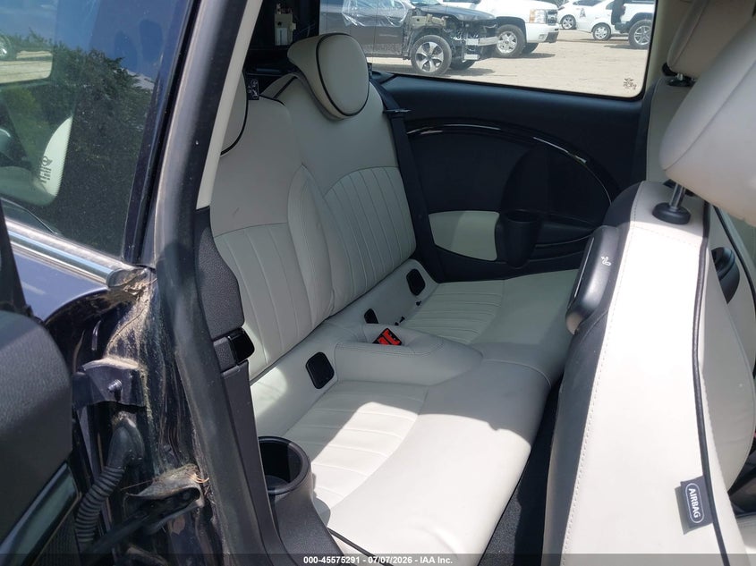 2012 Mini Clubman VIN WMWZF3C59CT189469 IAAI salvage auction — NORMAL WEAR, Salvage Title, sold $325 on 2026-07-29 (photo 8)