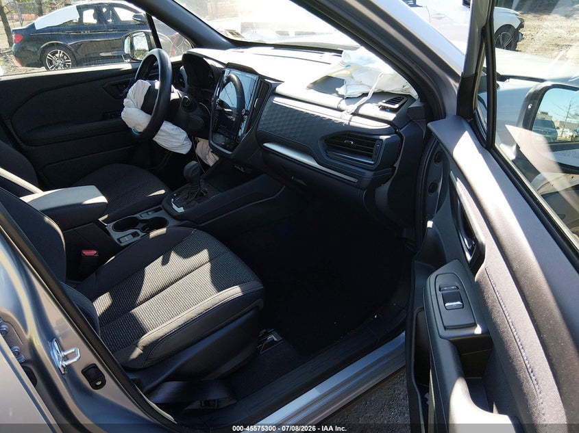 2025 Subaru Forester VIN JF2SLDDCXSH546872 IAAI salvage auction — FRONT END, Wait Title, sold $8,550 on 2026-08-31 (photo 5)
