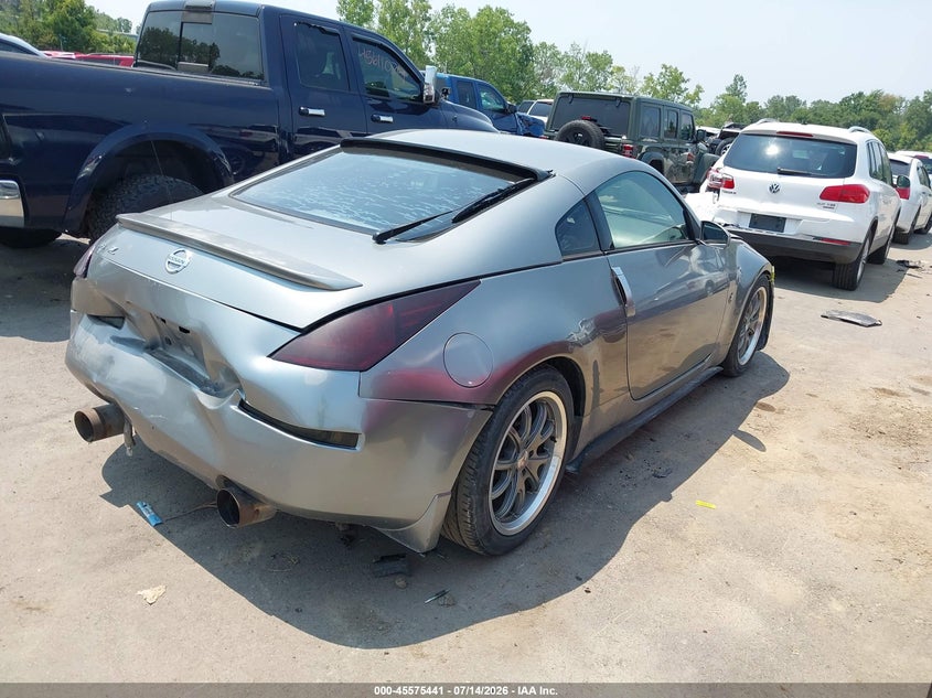 2005 Nissan 350z VIN JN1AZ34D25M601602 IAAI salvage auction — FRONT & REAR, Salvage (Ohio), sold $525 on 2026-09-07 (photo 4)