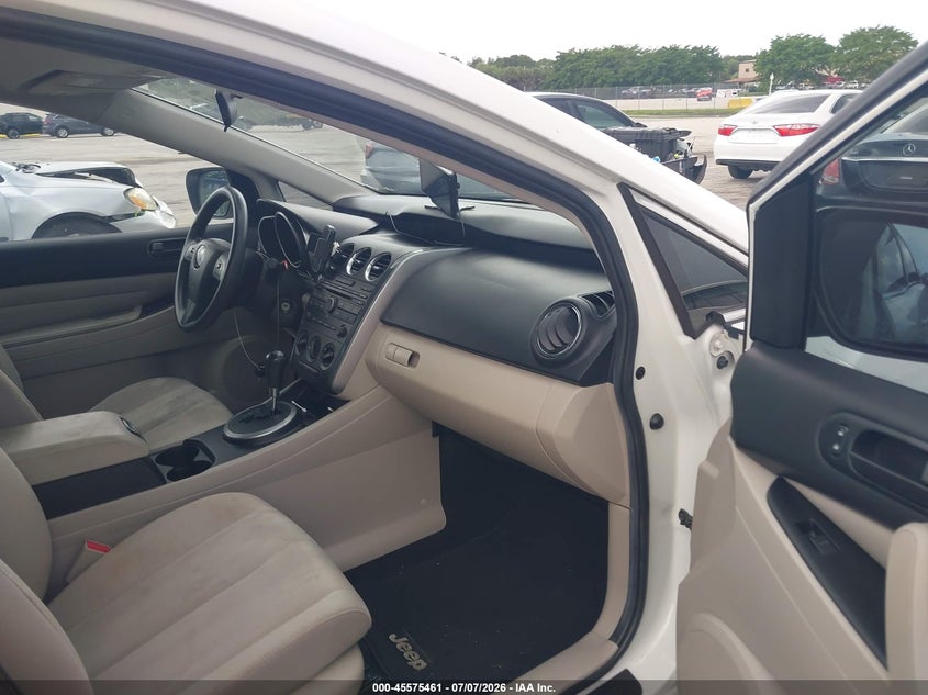 2010 Mazda Cx-7 VIN JM3ER2W52A0330953 IAAI salvage auction — NORMAL WEAR, Salvage (Florida), sold $375 on 2026-07-30 (photo 5)
