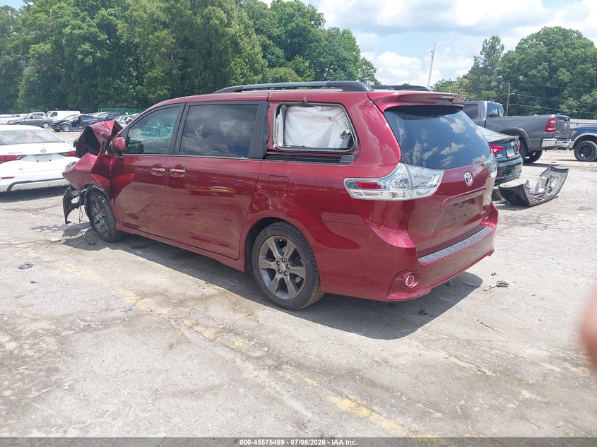 2016 Toyota Sienna VIN 5TDXK3DC6GS725849 IAAI salvage auction — FRONT END, Salvage (Georgia), sold $1,300 on 2026-08-08 (photo 3)