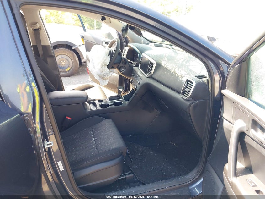 2022 Kia Sportage VIN KNDPMCAC4N7978450 IAAI salvage auction — FRONT END, Salvage (Pennsylvania), sold $2,150 on 2026-08-02 (photo 5)