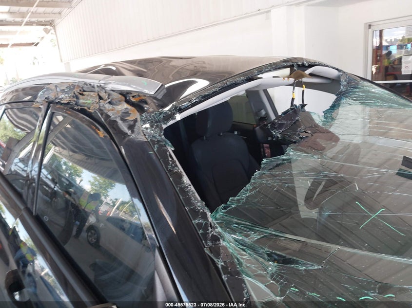 2020 Hyundai Tucson VIN KM8J33AL8LU185817 IAAI salvage auction — ROOF, Rebuildable (Florida), sold $3,600 on 2026-07-29 (photo 6)