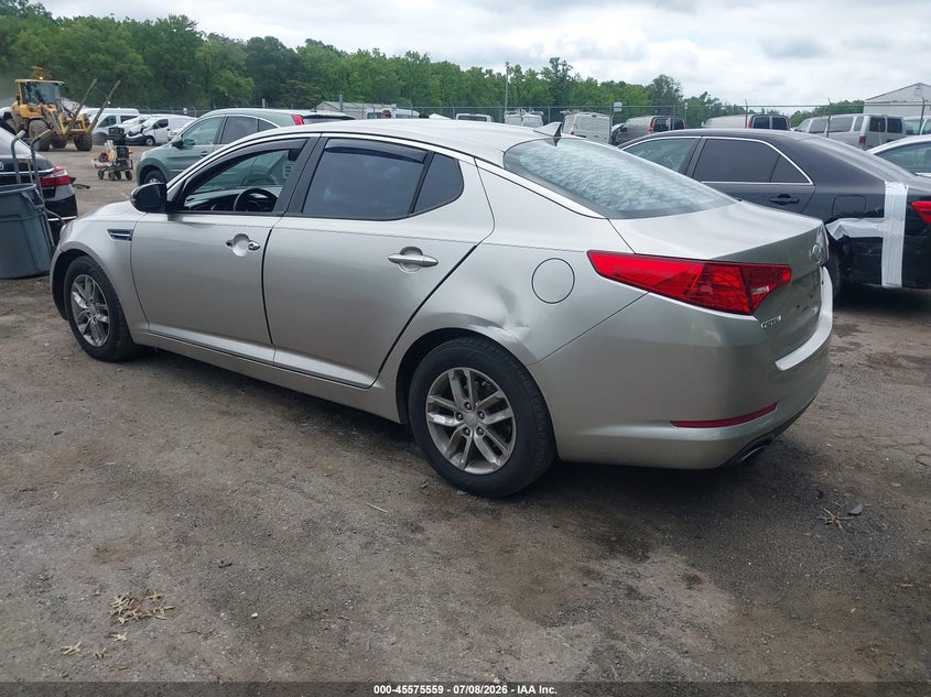 2013 Kia Optima VIN KNAGM4A76D5390503 IAAI salvage auction — SIDE, Salvage - Greater Than 75% (Maryland), sold $1,250 on 2026-08-01 (photo 3)