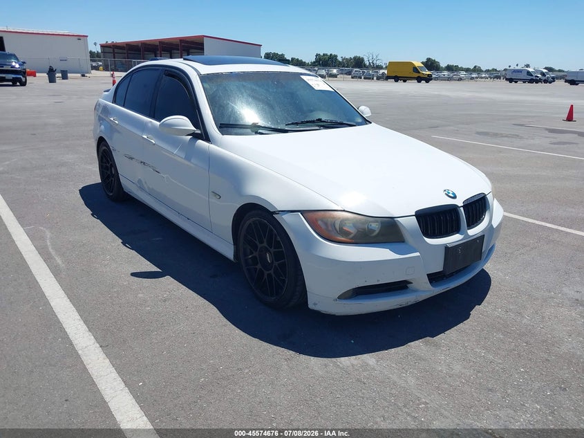2007 BMW 3 series VIN WBAVC53567FZ72501 IAAI salvage auction — RIGHT SIDE, Salvage (California), sold $400 on 2026-07-28 (photo 1)