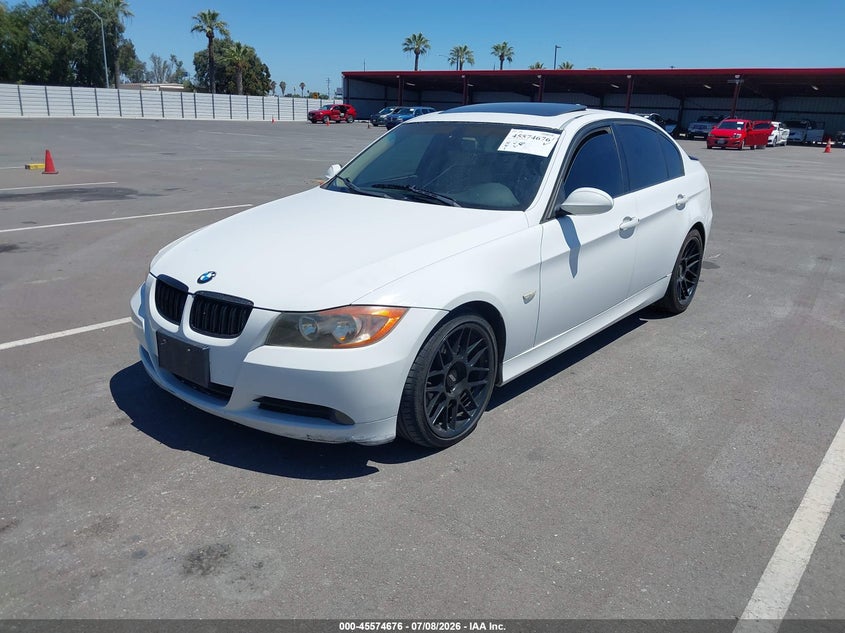 2007 BMW 3 series VIN WBAVC53567FZ72501 IAAI salvage auction — RIGHT SIDE, Salvage (California), sold $400 on 2026-07-28 (photo 2)