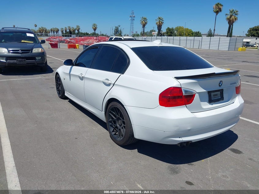 2007 BMW 3 series VIN WBAVC53567FZ72501 IAAI salvage auction — RIGHT SIDE, Salvage (California), sold $400 on 2026-07-28 (photo 3)