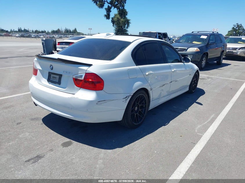2007 BMW 3 series VIN WBAVC53567FZ72501 IAAI salvage auction — RIGHT SIDE, Salvage (California), sold $400 on 2026-07-28 (photo 4)