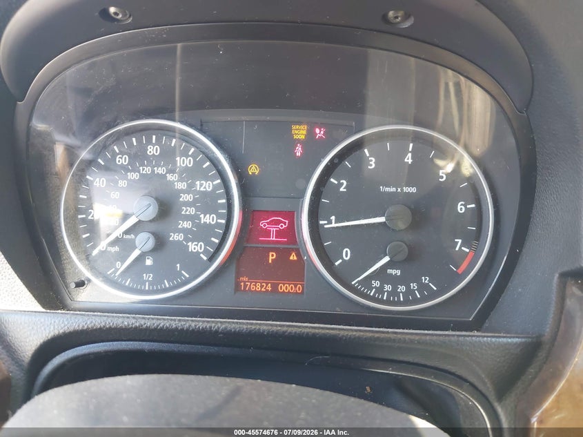 2007 BMW 3 series VIN WBAVC53567FZ72501 IAAI salvage auction — RIGHT SIDE, Salvage (California), sold $400 on 2026-07-28 (photo 7)