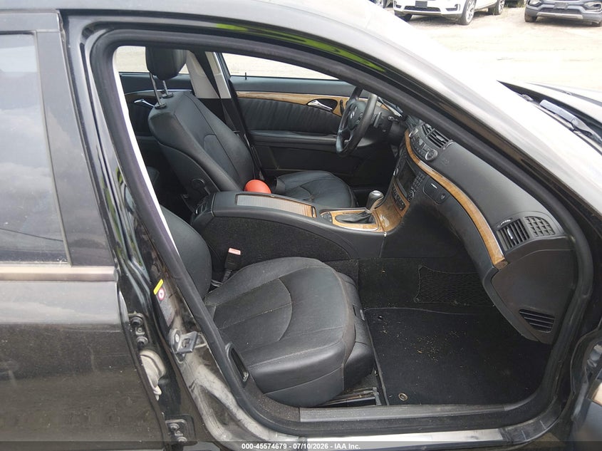 2009 Mercedes-benz E-class VIN WDBUF72X69B370730 IAAI salvage auction — NORMAL WEAR, Regular Certificate (Iowa), sold $450 on 2026-07-29 (photo 5)