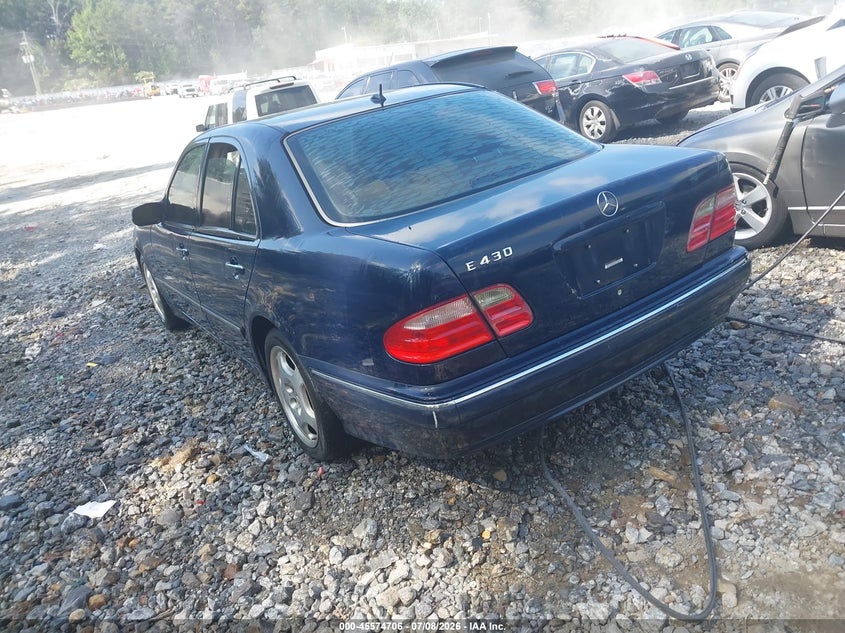 2002 Mercedes-benz E-class VIN WDBJF70J72B405833 IAAI salvage auction — NORMAL WEAR, Repossession Paperwork (Georgia), sold $375 on 2026-07-28 (photo 3)