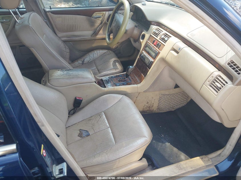 2002 Mercedes-benz E-class VIN WDBJF70J72B405833 IAAI salvage auction — NORMAL WEAR, Repossession Paperwork (Georgia), sold $375 on 2026-07-28 (photo 5)