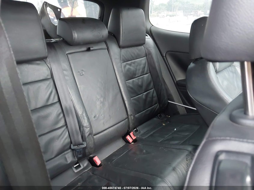 2011 Volkswagen Gti VIN WVWEV7AJ8BW282525 IAAI salvage auction — NORMAL WEAR, Clear (Florida), sold $1,900 on 2026-08-13 (photo 8)