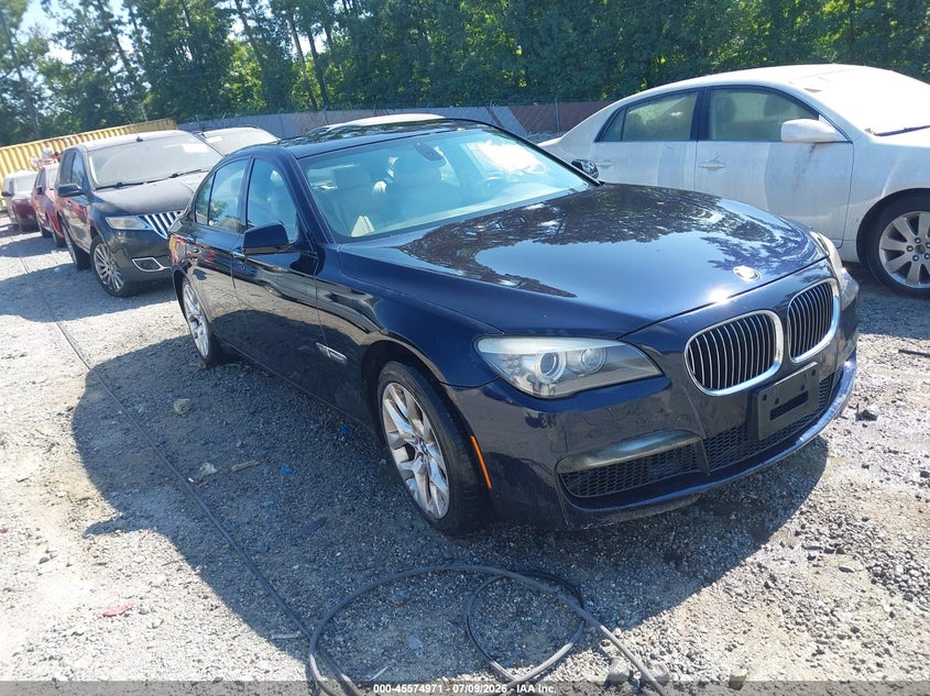 2011 BMW 7 series VIN WBAKC6C52BC395369 IAAI salvage auction — NORMAL WEAR, Repossession Paperwork (Georgia), sold $1,225 on 2026-08-04 (photo 1)